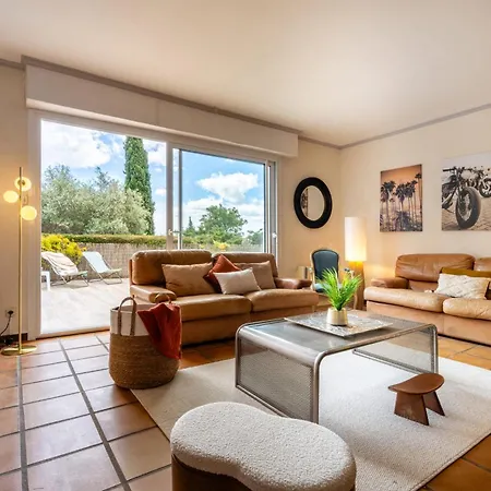 Villa 12-guest Private Pool Near Beziers *